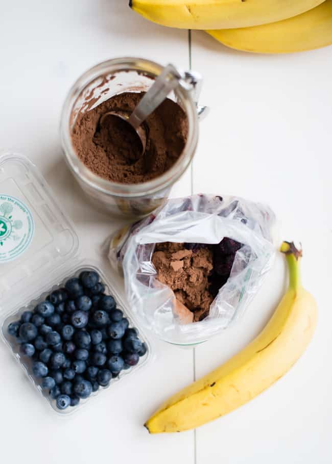 10 3-Ingredient Make Ahead Smoothie Packs | 