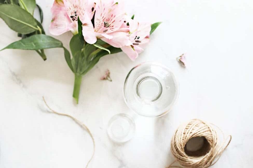 Flower petal perfume ingredients